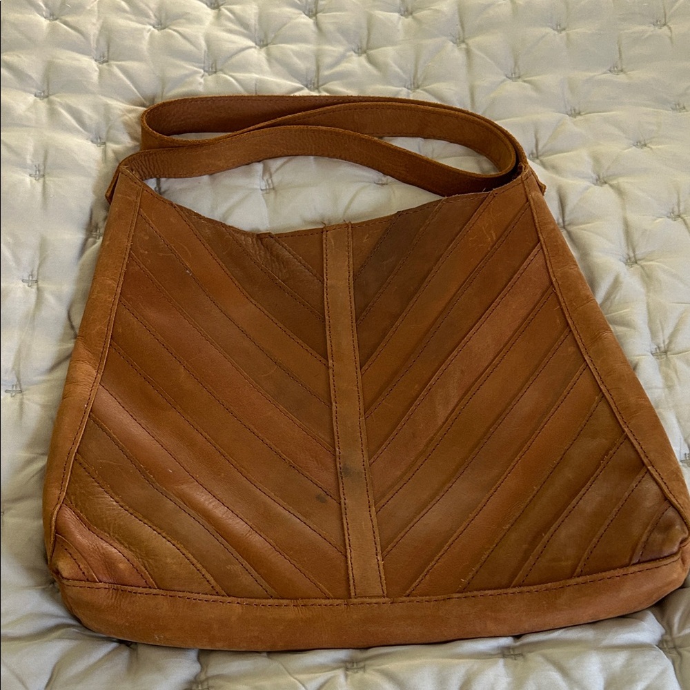Raven Lily Large Brown Leather Shoulder Bag-Joannas fave - Picture 5 of 5